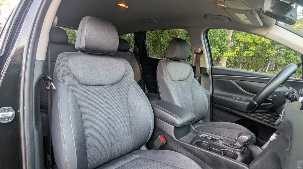 2020 Hyundai Santa Fe Image 15