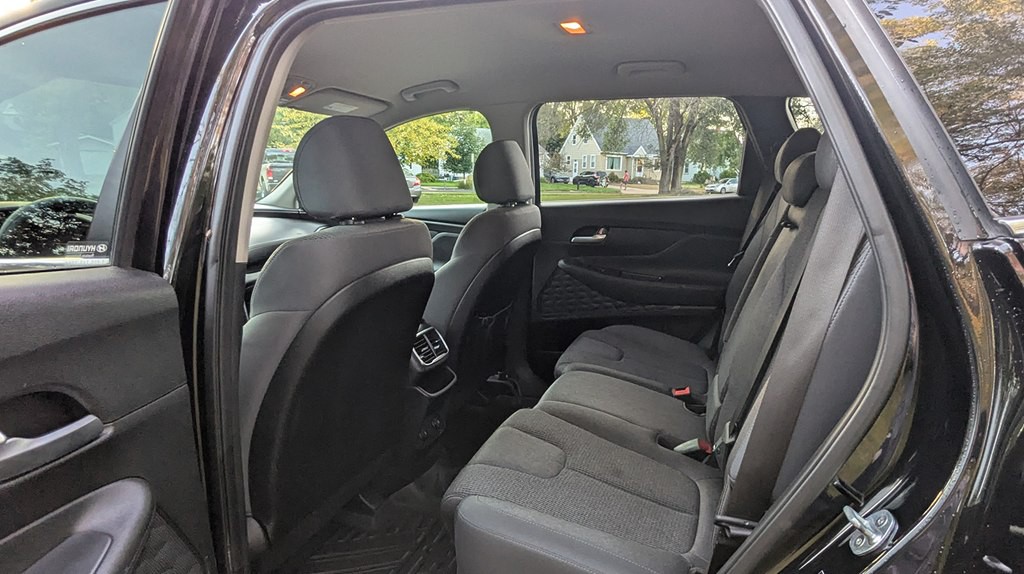 2020 Hyundai Santa Fe Image 17