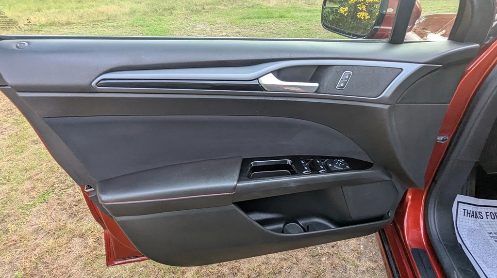 2014 Ford Fusion Image 17