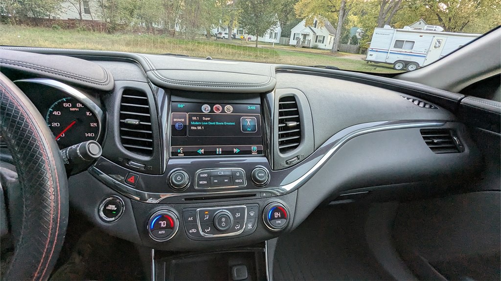 2014 Chevrolet Impala Image 18
