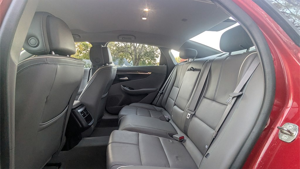 2014 Chevrolet Impala Image 23