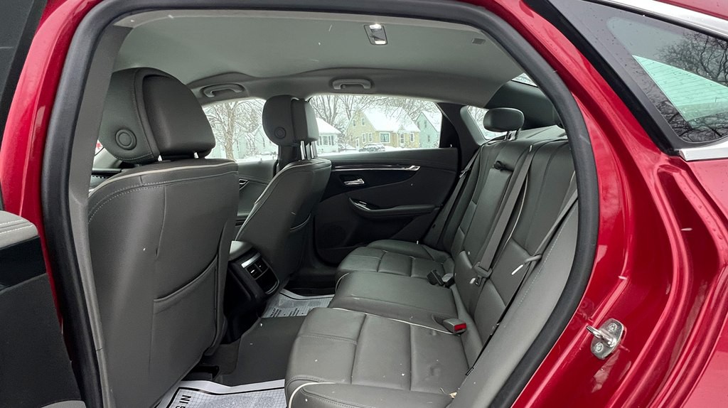 2014 Chevrolet Impala Image 23