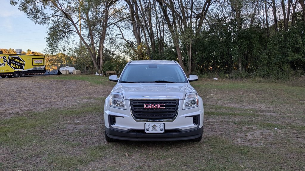 2017 GMC Terrain Image 8