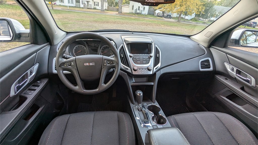 2017 GMC Terrain Image 11