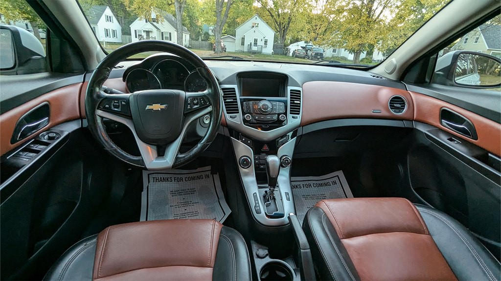 2014 Chevrolet Cruze Image 11