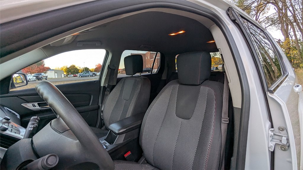 2017 GMC Terrain Image 9