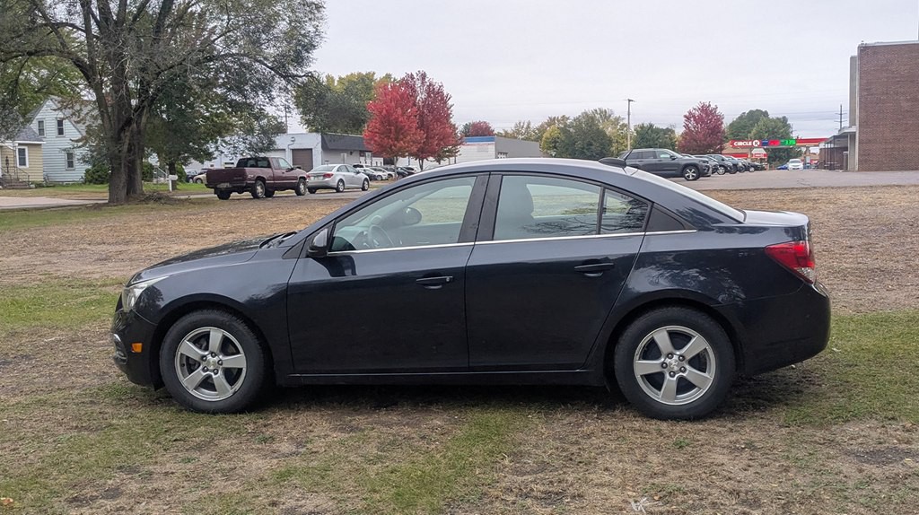 2016 Chevrolet Cruze Image 6