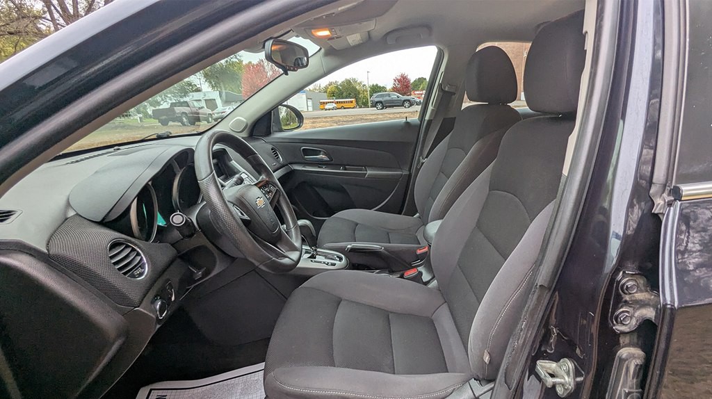 2016 Chevrolet Cruze Image 11