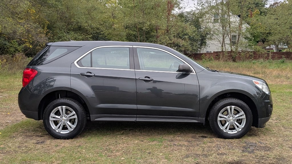 2013 Chevrolet Equinox Image 2