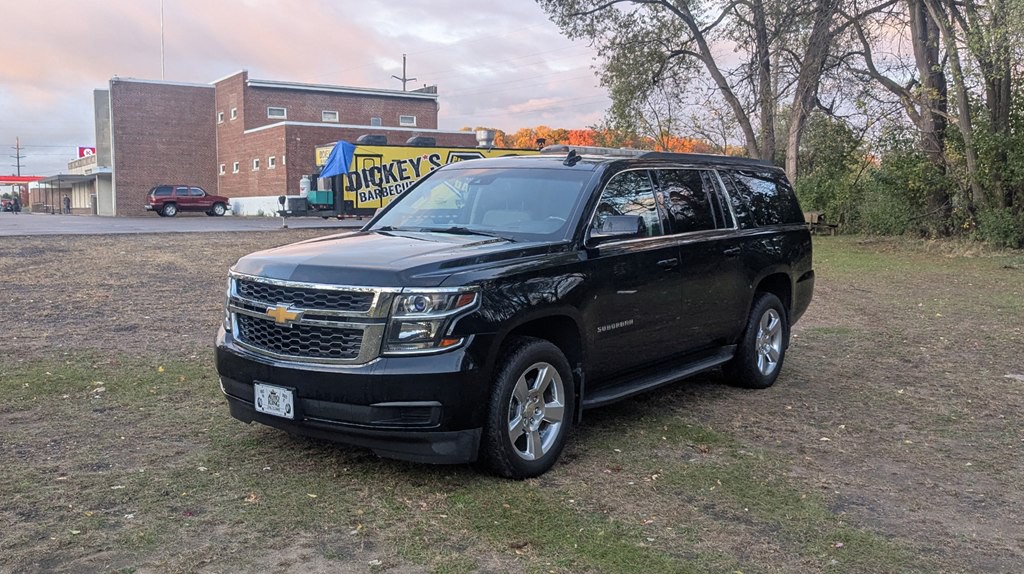 2015 Chevrolet Suburban Image 7