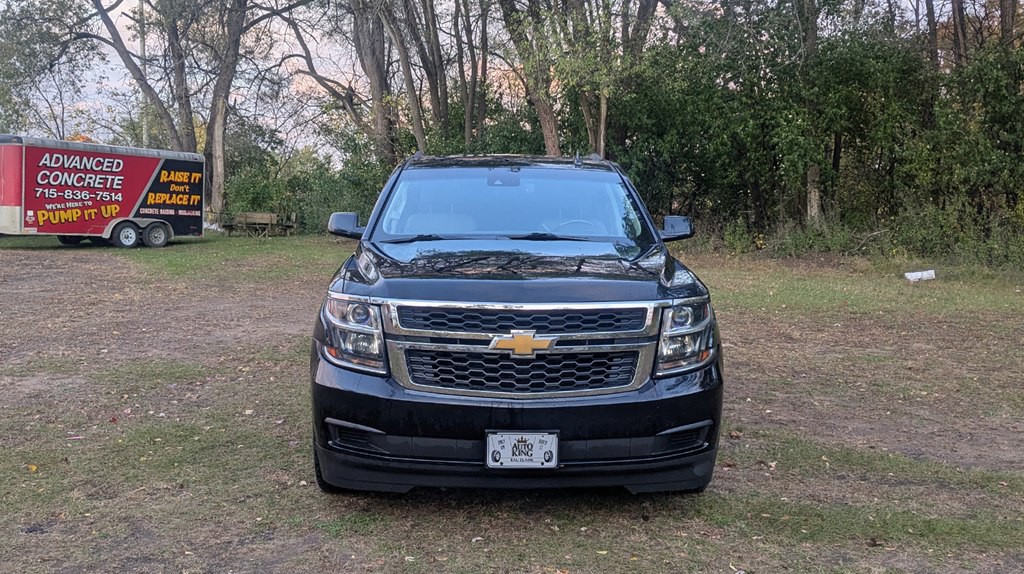 2015 Chevrolet Suburban Image 8