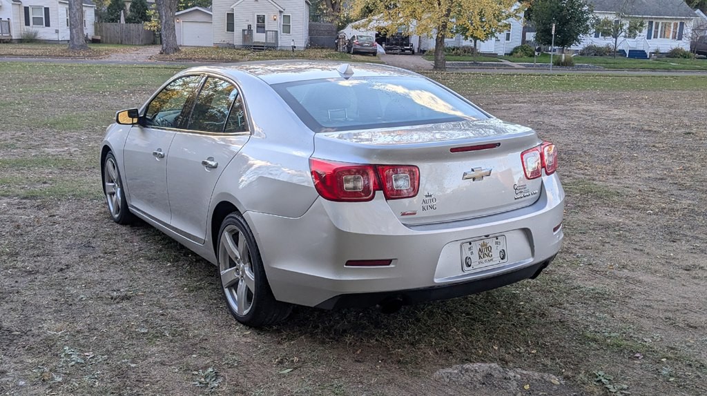 2014 Chevrolet Malibu Image 5