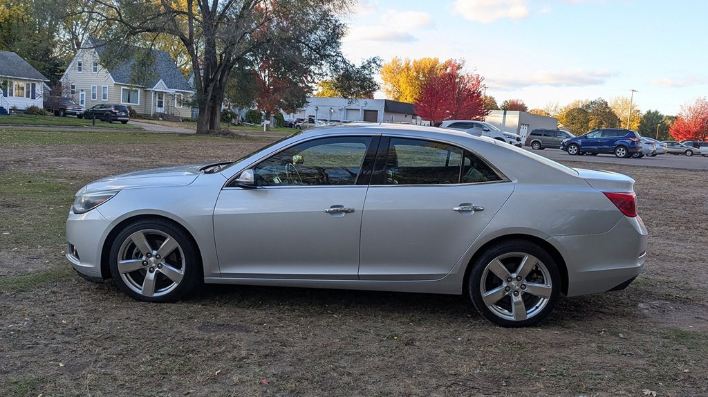 2014 Chevrolet Malibu Image 6