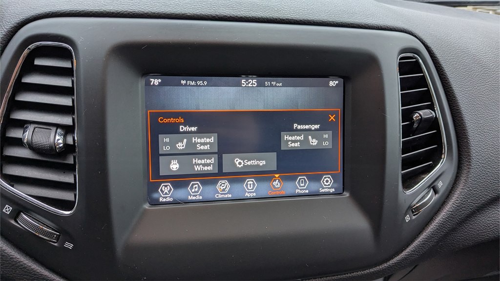 2020 Jeep Compass Image 13