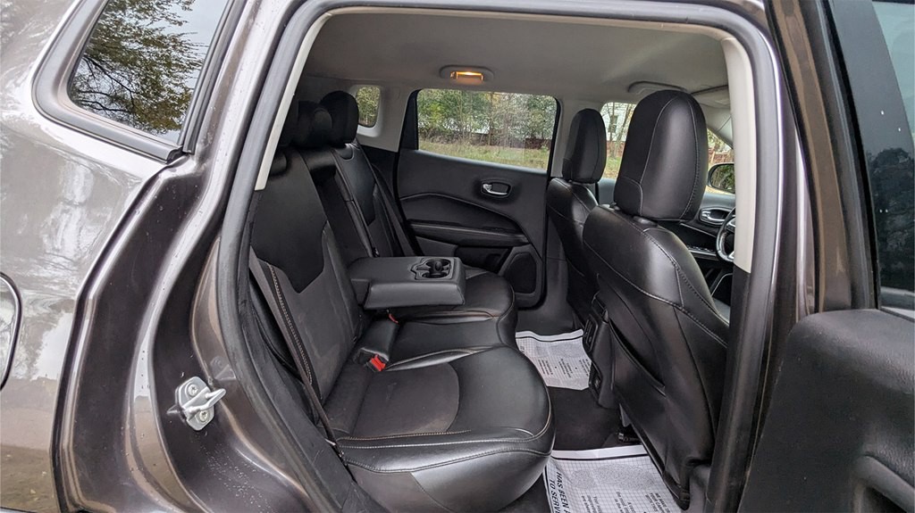 2020 Jeep Compass Image 23