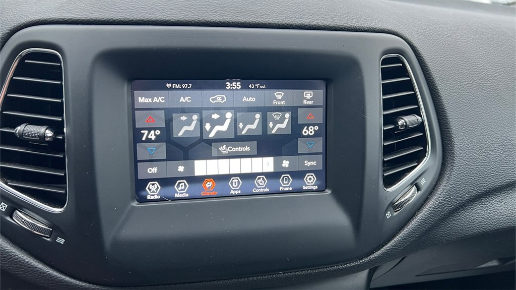 2020 Jeep Compass Image 14