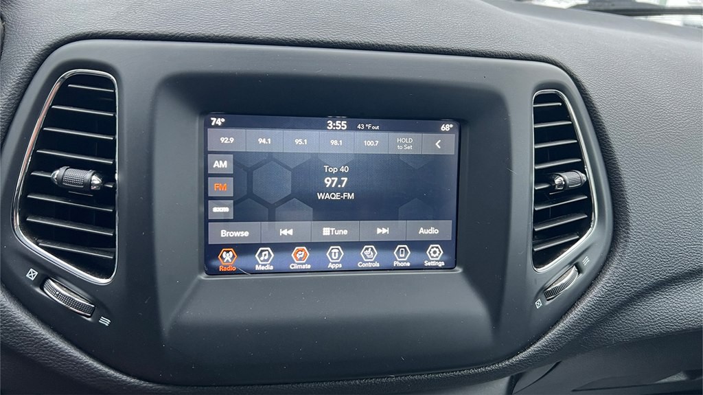 2020 Jeep Compass Image 17