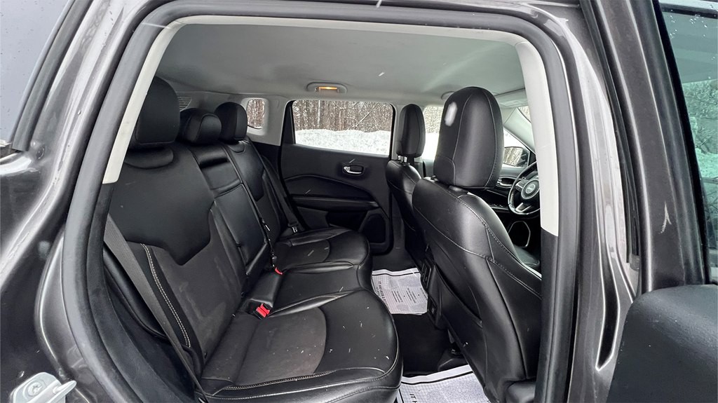 2020 Jeep Compass Image 21