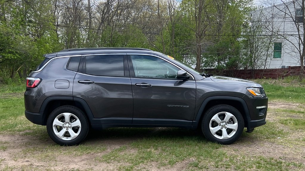 2020 Jeep Compass Image 2