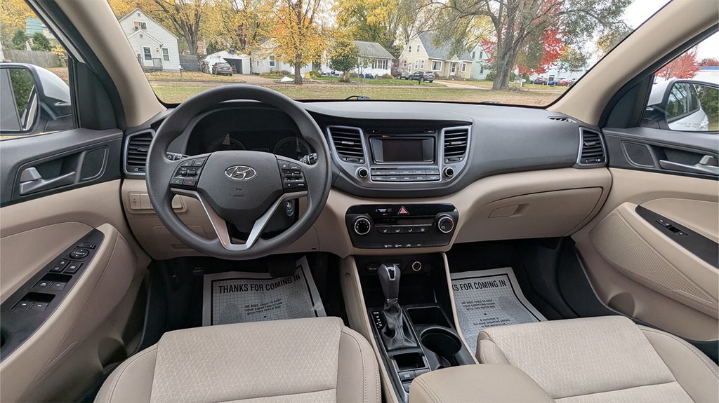 2017 Hyundai Tucson Image 11