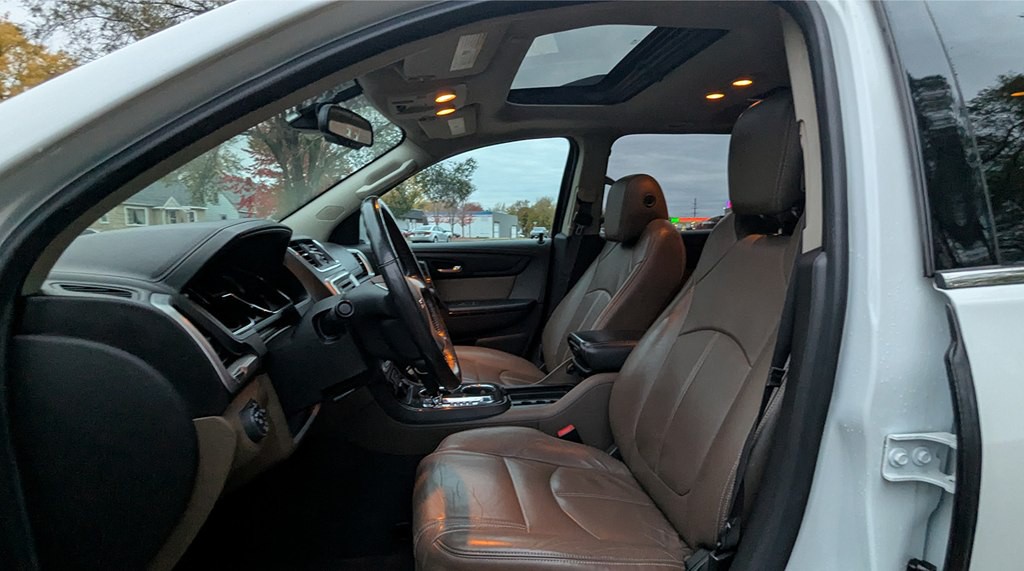 2016 GMC Acadia Image 10
