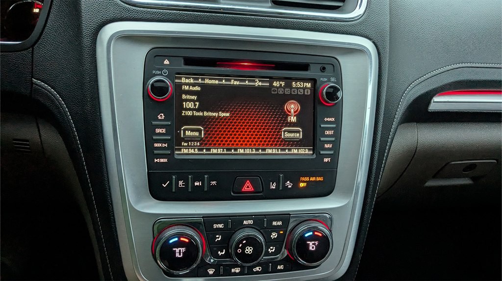 2016 GMC Acadia Image 14