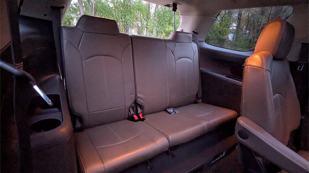 2016 GMC Acadia Image 23