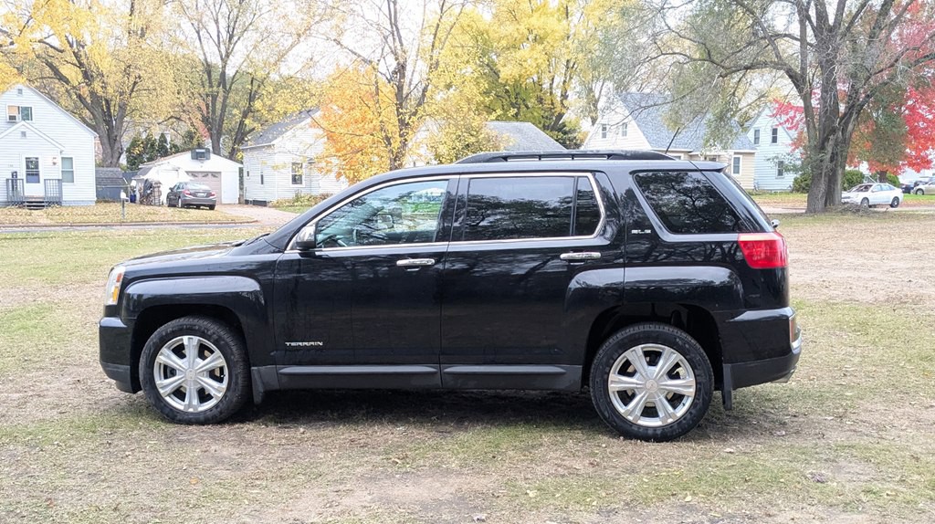 2017 GMC Terrain Image 6