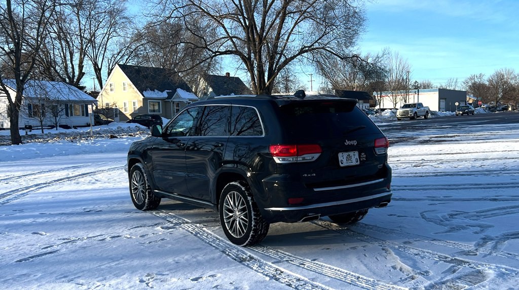 2017 Jeep Grand Cherokee Image 5