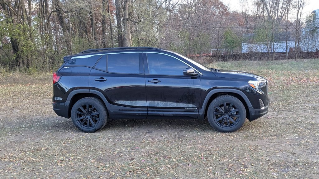 2019 GMC Terrain Image 2