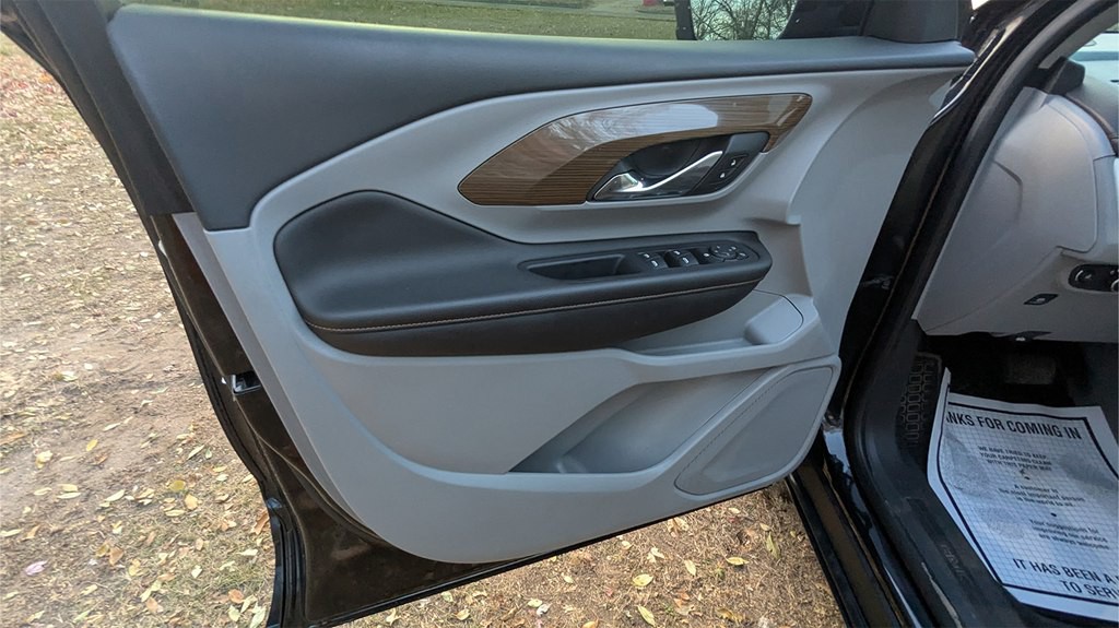 2019 GMC Terrain Image 17