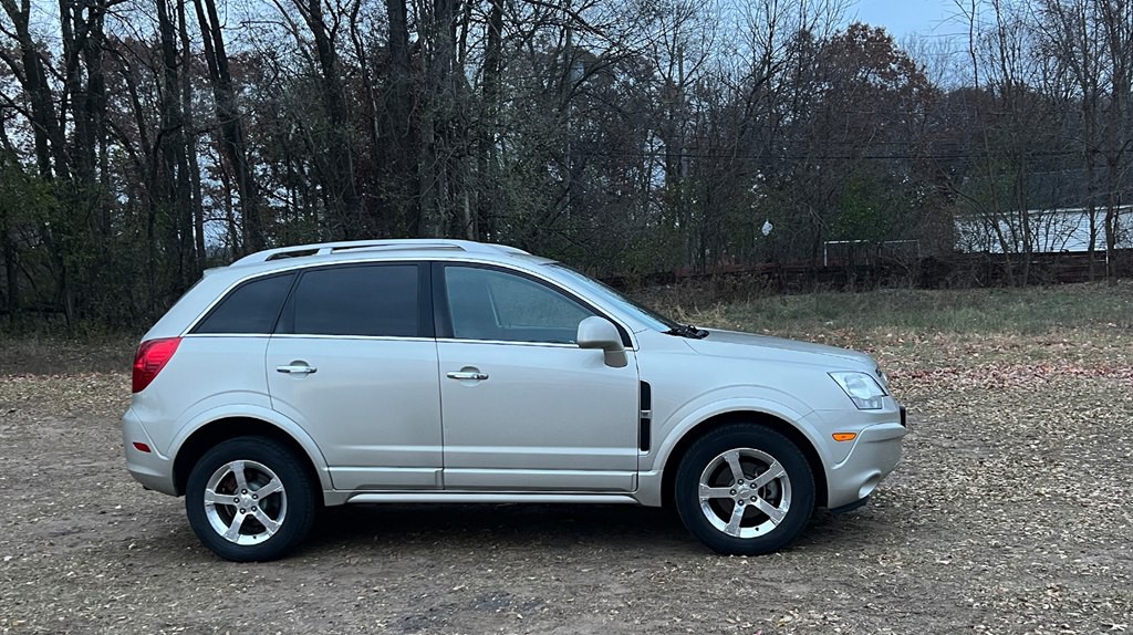 2014 Chevrolet Captiva Image 2