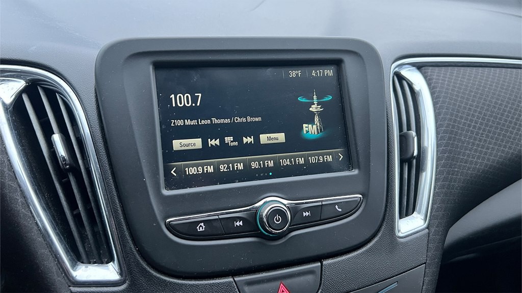 2018 Chevrolet Malibu Image 14