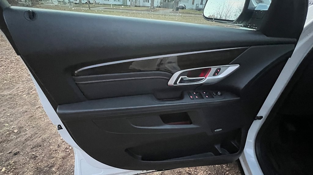 2017 GMC Terrain Image 18