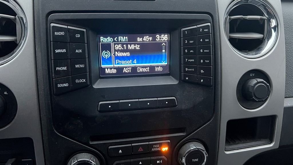 2014 Ford F-150 Image 13