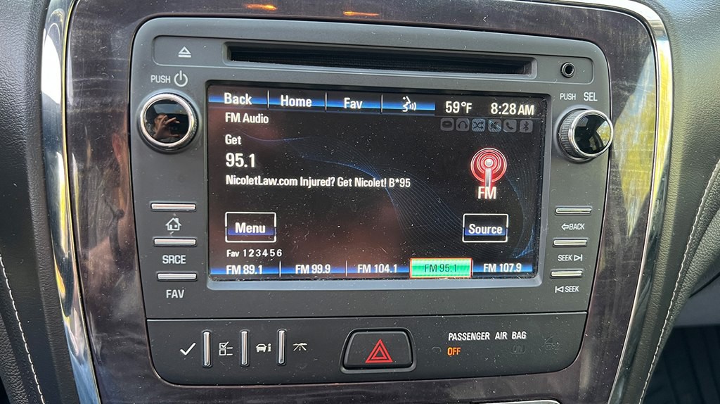 2016 Buick Enclave Image 13