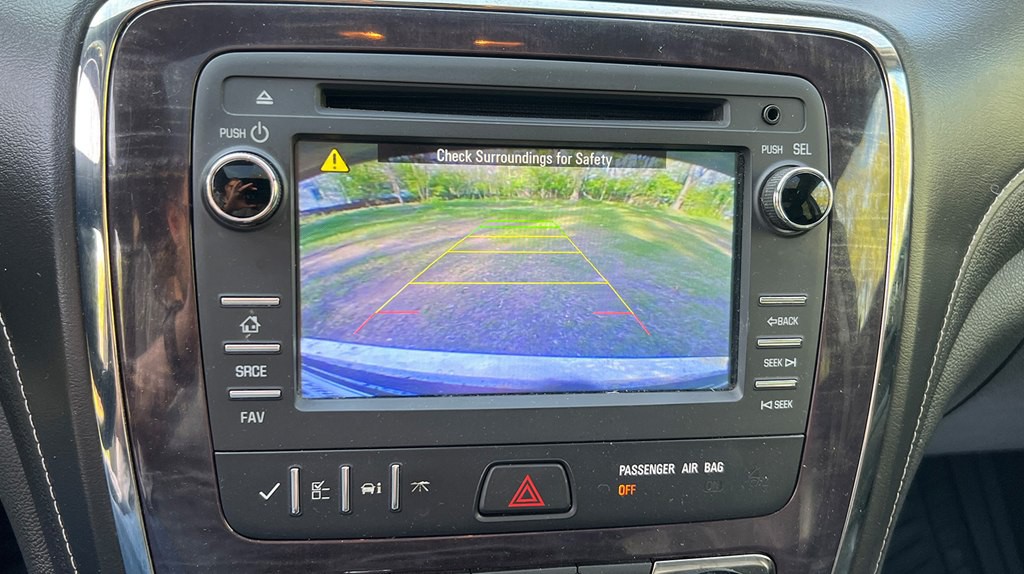 2016 Buick Enclave Image 14