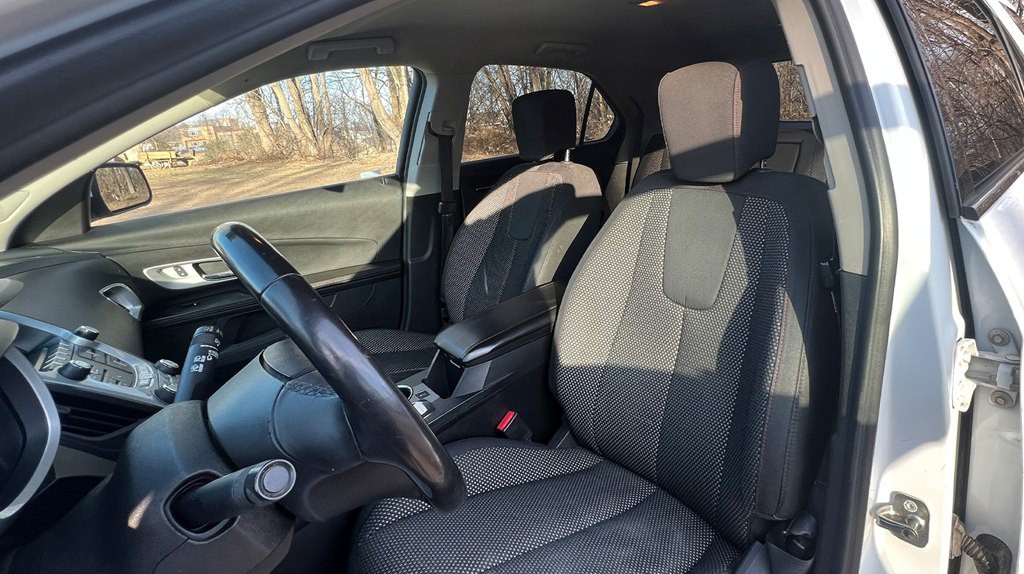 2015 Chevrolet Equinox Image 9