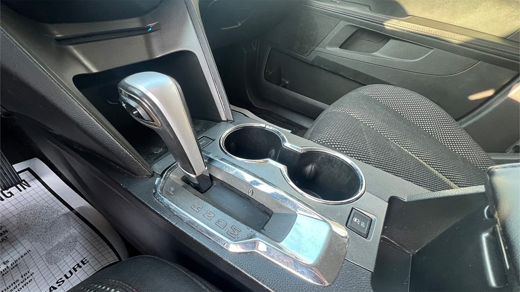 2015 Chevrolet Equinox Image 16