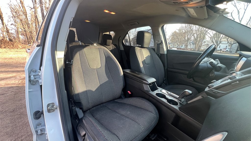 2015 Chevrolet Equinox Image 17
