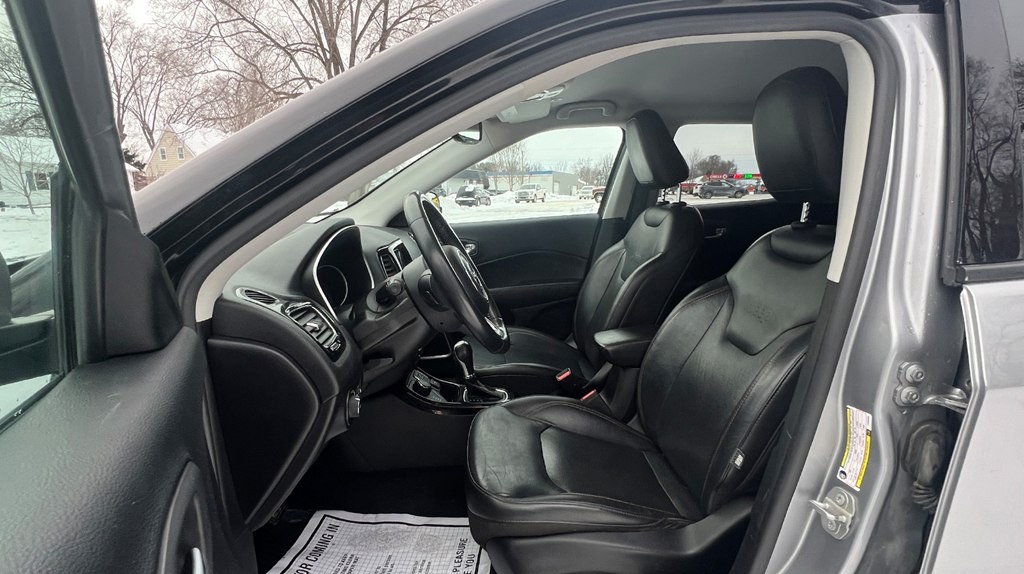 2018 Jeep Compass Image 10