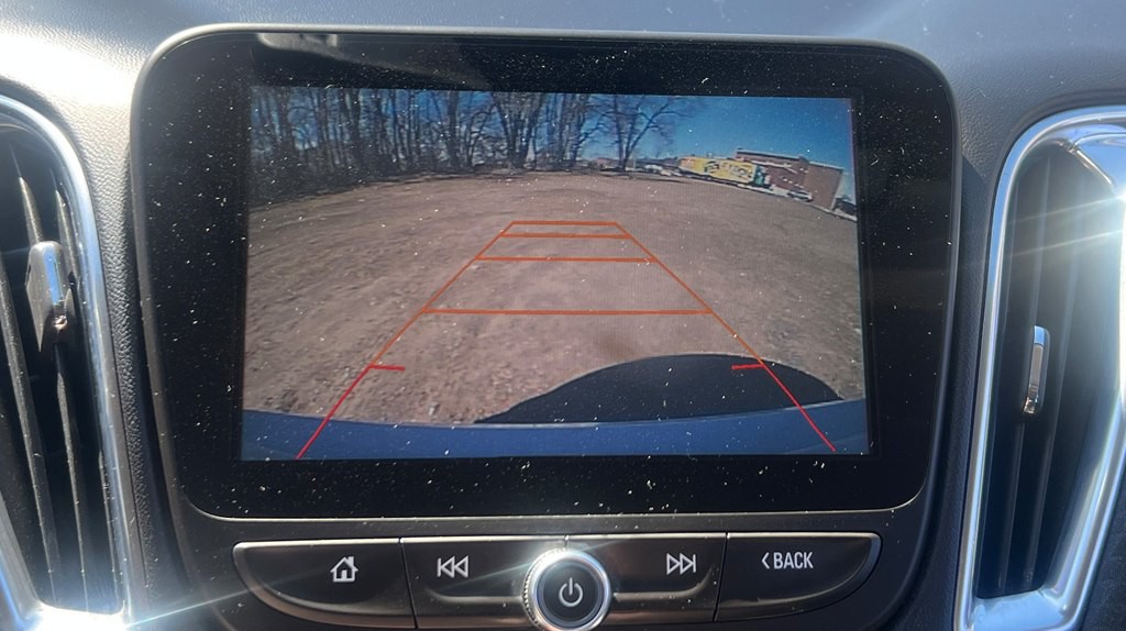 2016 Chevrolet Malibu Image 15