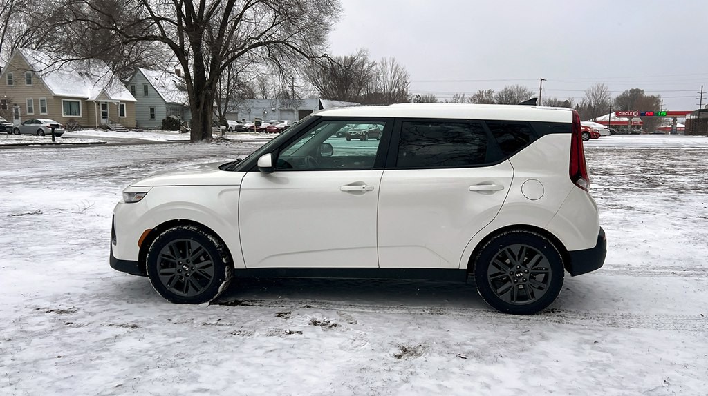 2021 Kia Soul Image 6