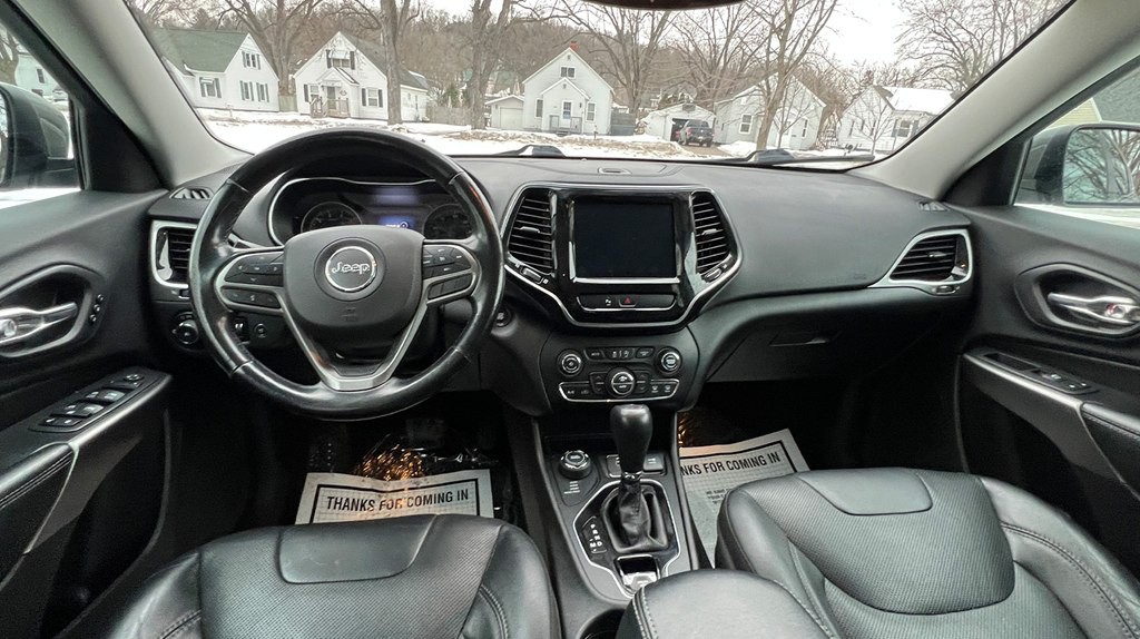 2019 Jeep Cherokee Image 11