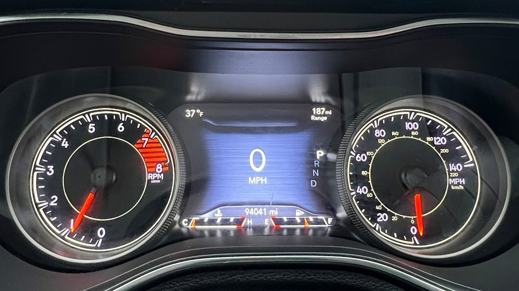 2019 Jeep Cherokee Image 12