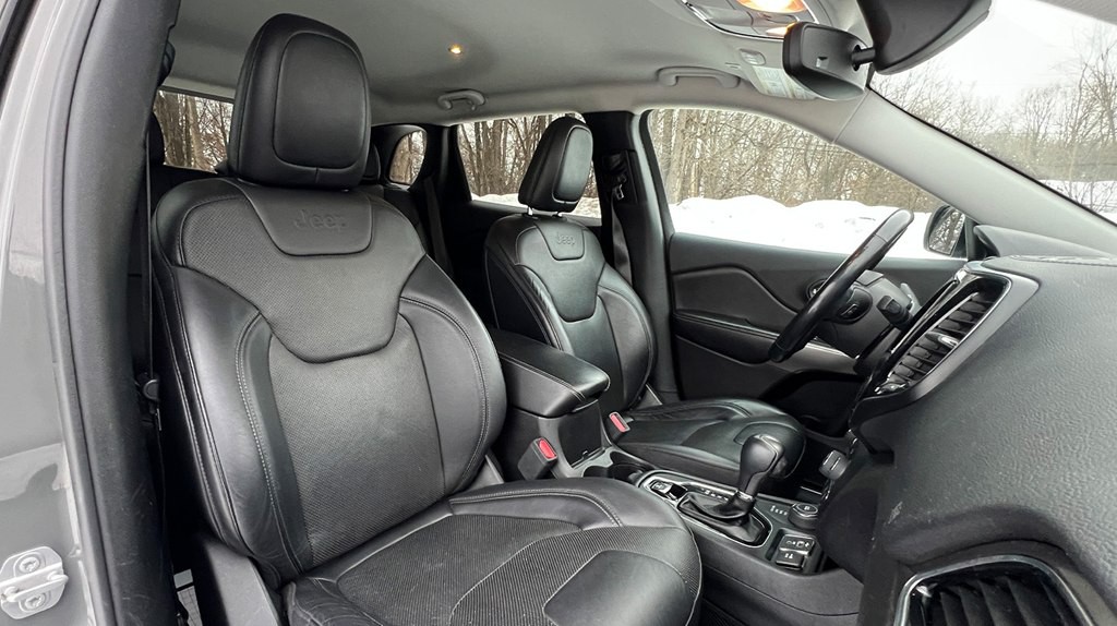 2019 Jeep Cherokee Image 22