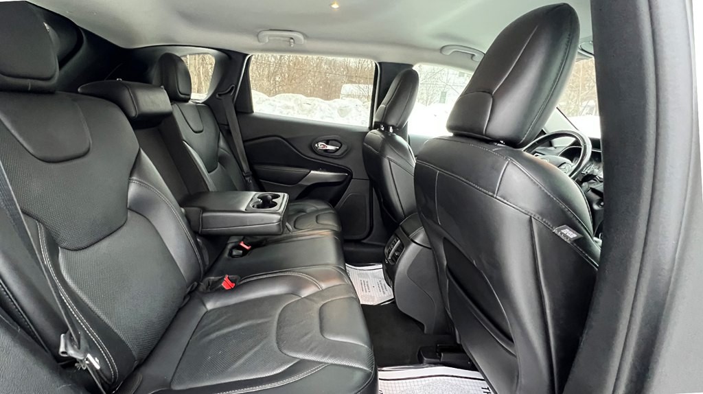 2019 Jeep Cherokee Image 23