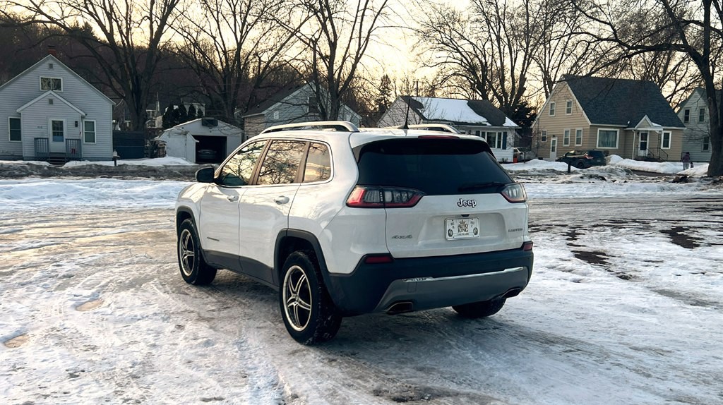 2019 Jeep Cherokee Image 5