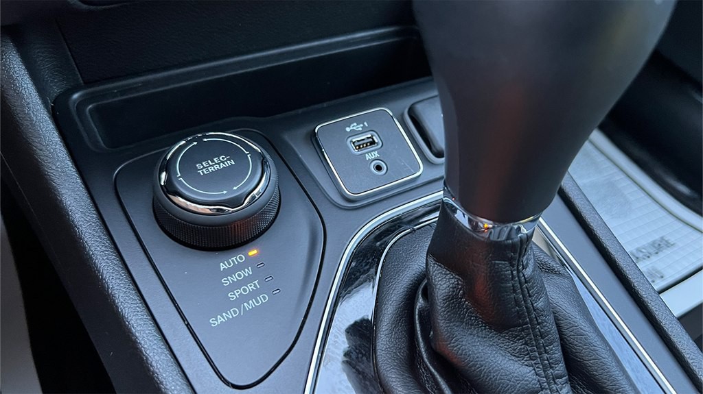 2019 Jeep Cherokee Image 18