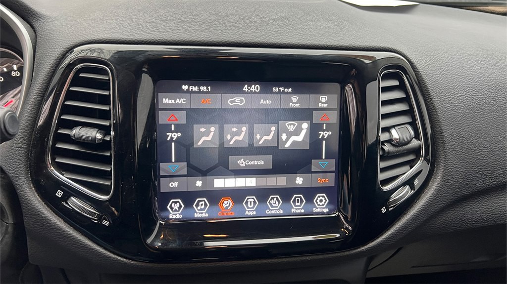 2020 Jeep Compass Image 15